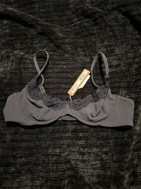 SKIMS Fits Everbody Lace Unlined Demi Bra